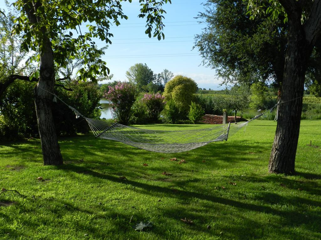 Отель Agriturismo Zio Michele Изола-делла-Скала Экстерьер фото
