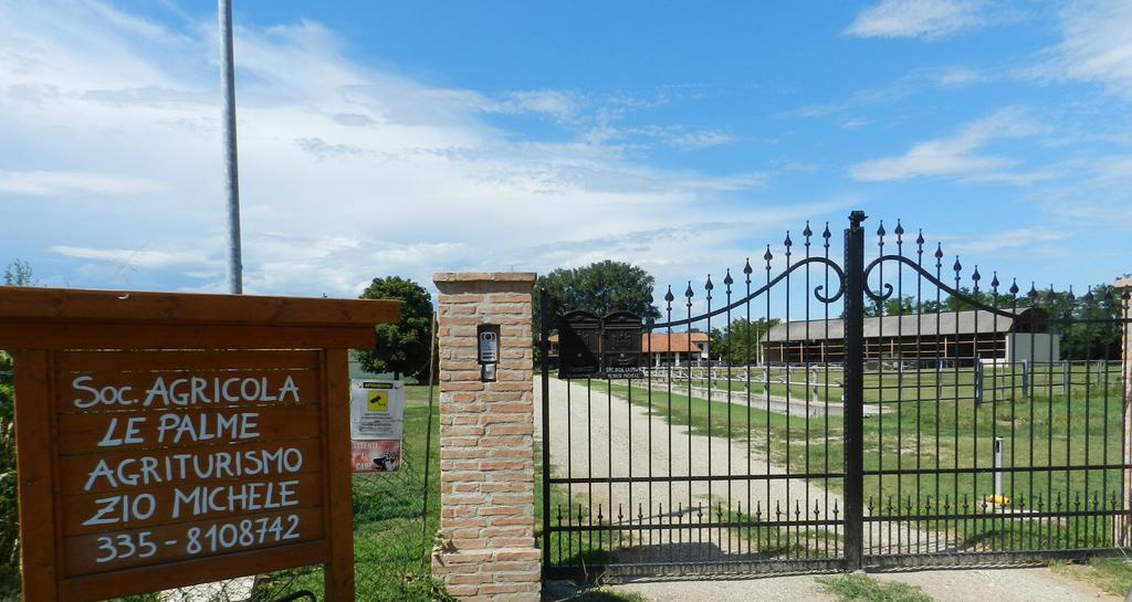Отель Agriturismo Zio Michele Изола-делла-Скала Экстерьер фото