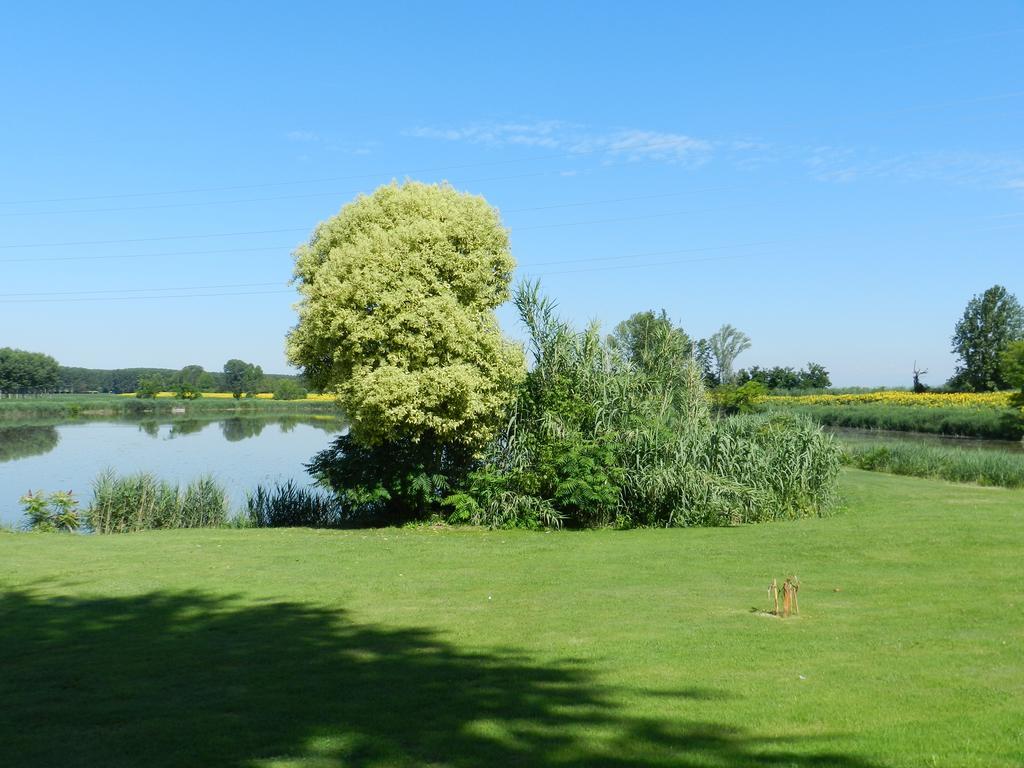 Отель Agriturismo Zio Michele Изола-делла-Скала Экстерьер фото