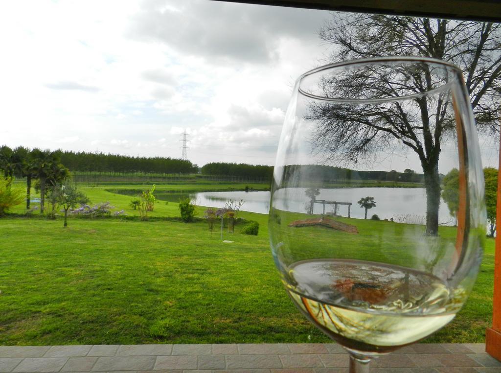 Отель Agriturismo Zio Michele Изола-делла-Скала Экстерьер фото