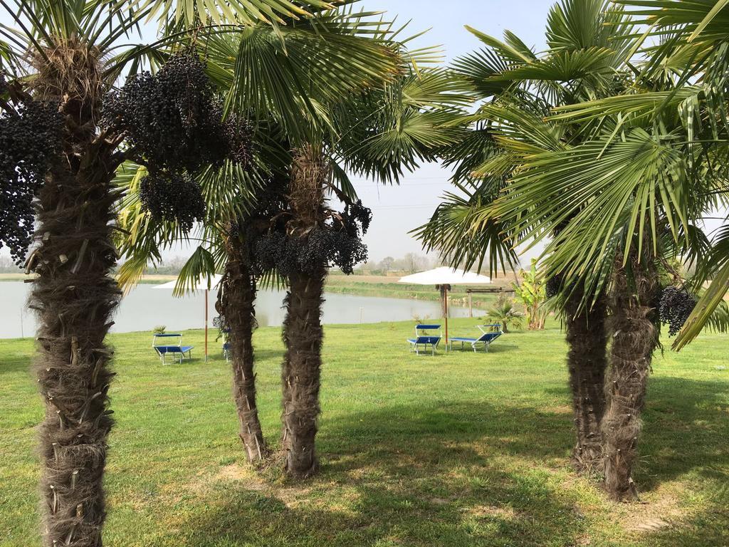 Отель Agriturismo Zio Michele Изола-делла-Скала Экстерьер фото