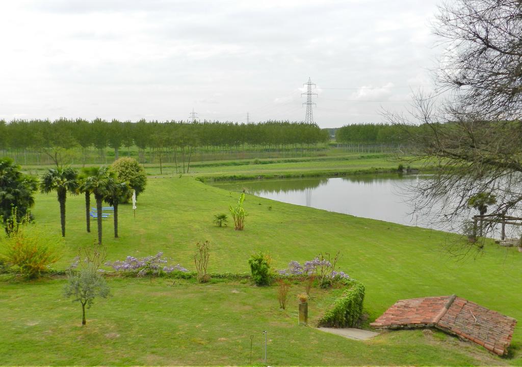 Отель Agriturismo Zio Michele Изола-делла-Скала Экстерьер фото